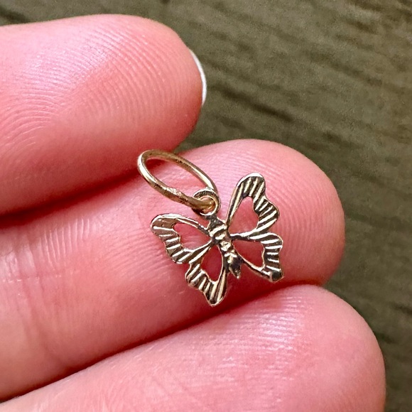 NEW 14k Gold Tiny Charms / 14k Gold Elephant Charm / 14k Gold Butterfly Charm - Picture 4 of 5
